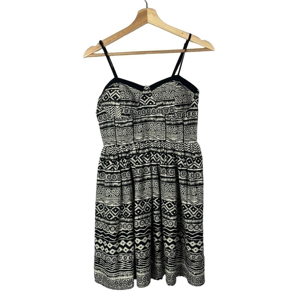 Band of Gypsies Beige & Black Printed Fit & Flare Mini Dress L